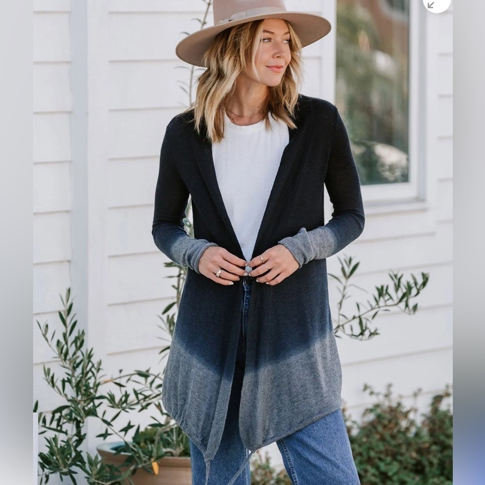 NWT Lovestitch Hani Cardigan. Size Small